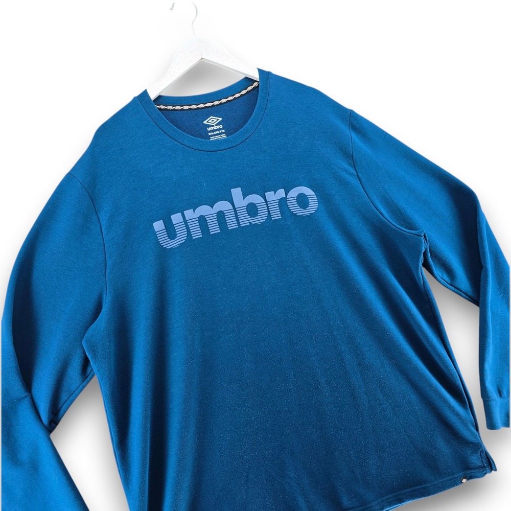 Umbro Mens XXL Blue Long Sleeve Graphic T-Shirt Polyester Rayon Stretch Logo Tee